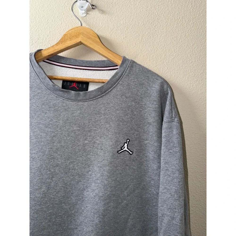 Men's Air Jordan Crewneck Sweatshirt Size Large